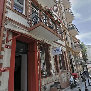 Hush Lounge Hostel Istanbul